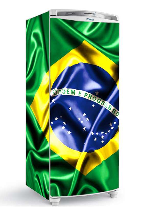 Adesivo para envelopamento geladeira bandeira brasil tremulando